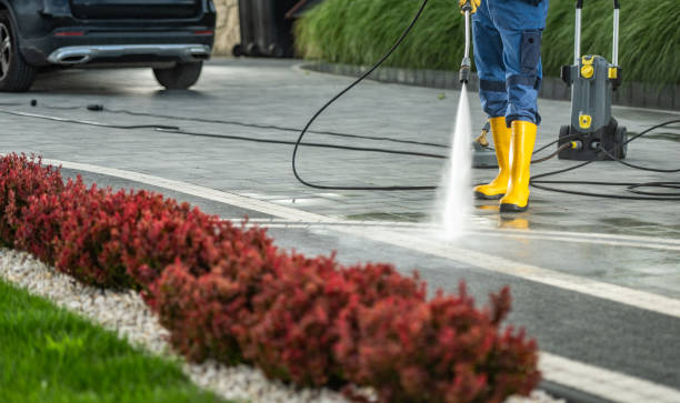 East Dubuque, IL Pressure Washing Services Company
